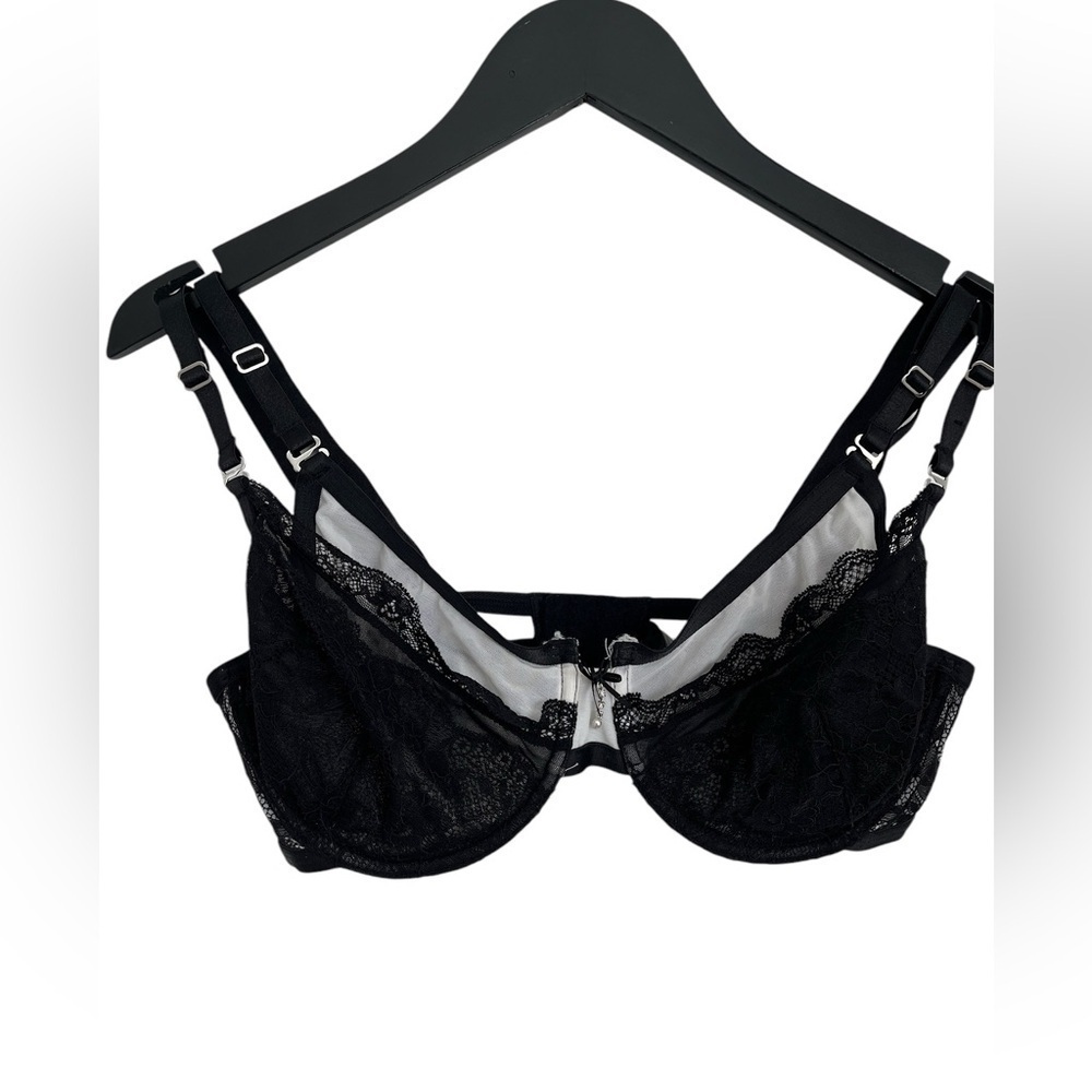 Ashley Graham Underwire Lace Overlay Bra Size 38D